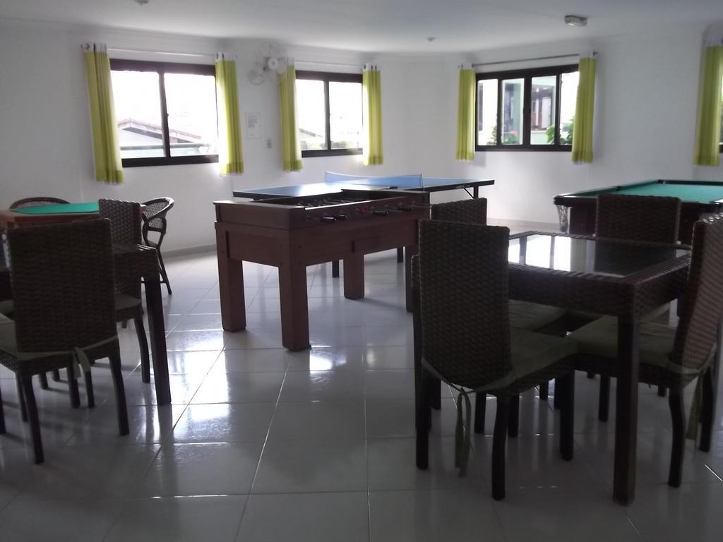 Apartamento Vereda Tropical グァルジャー エクステリア 写真