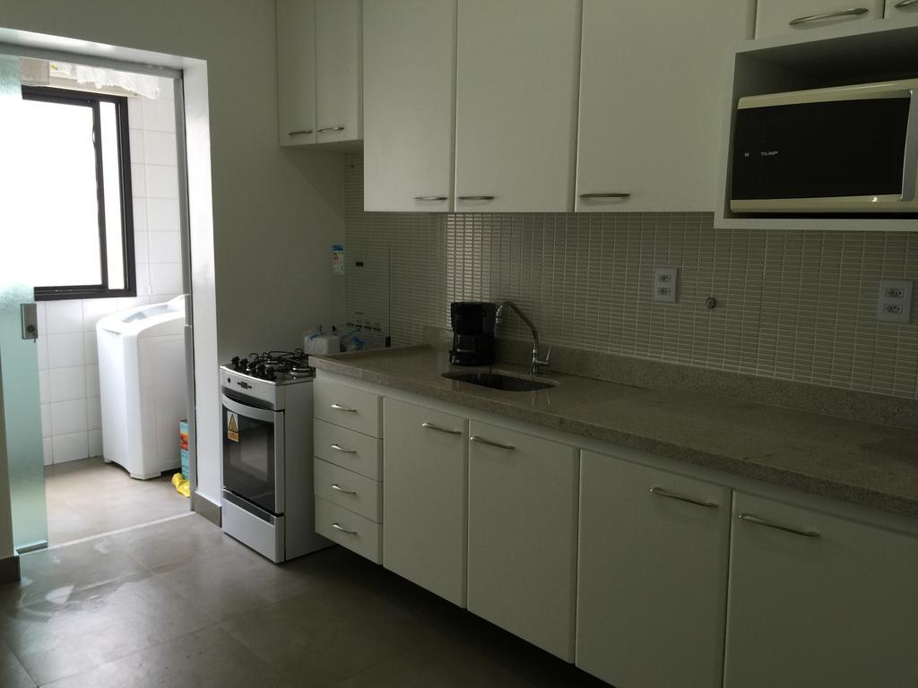 Apartamento Vereda Tropical グァルジャー エクステリア 写真